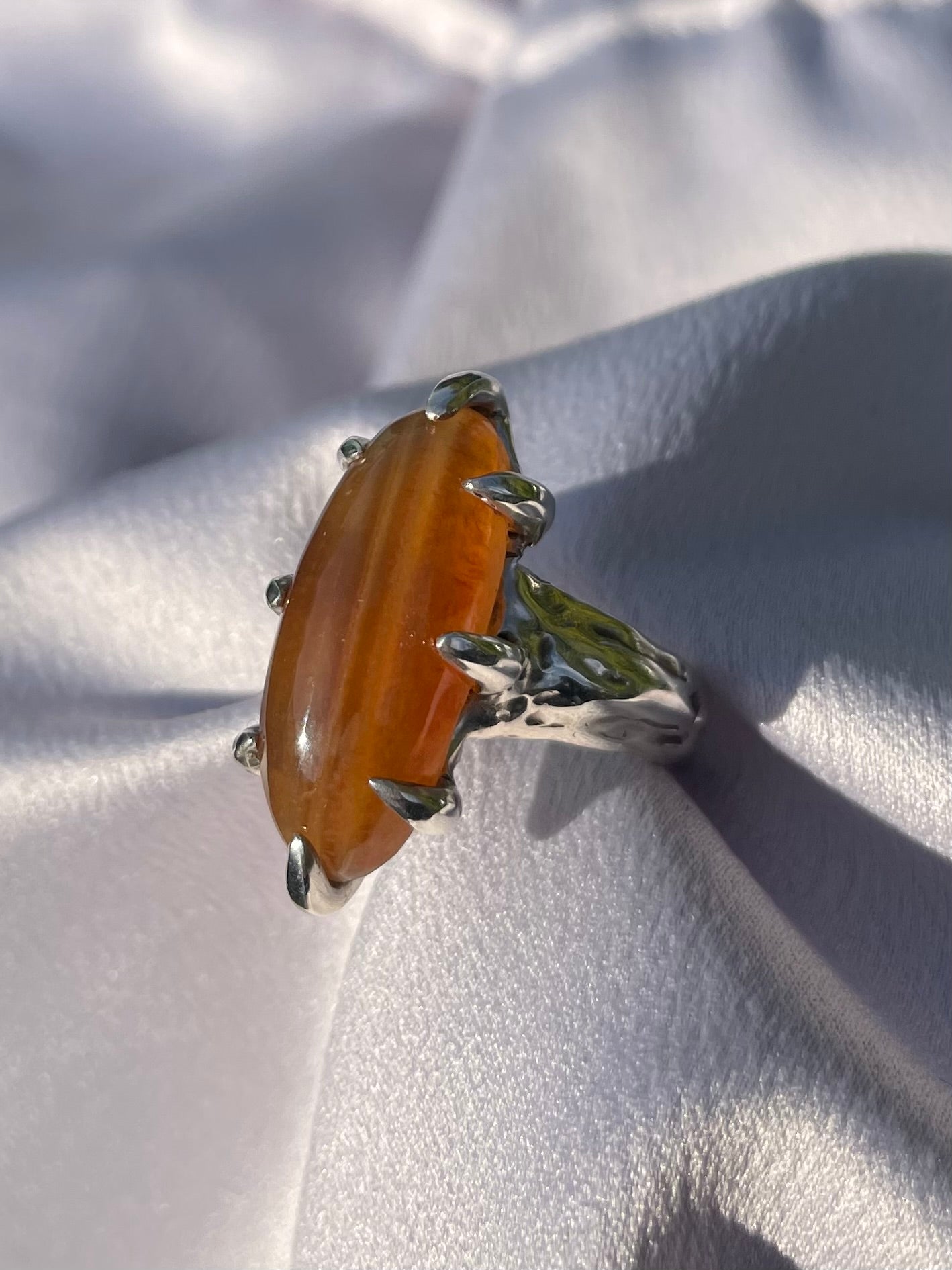 Tasmanian Lune River Agate sterling silver claw ring