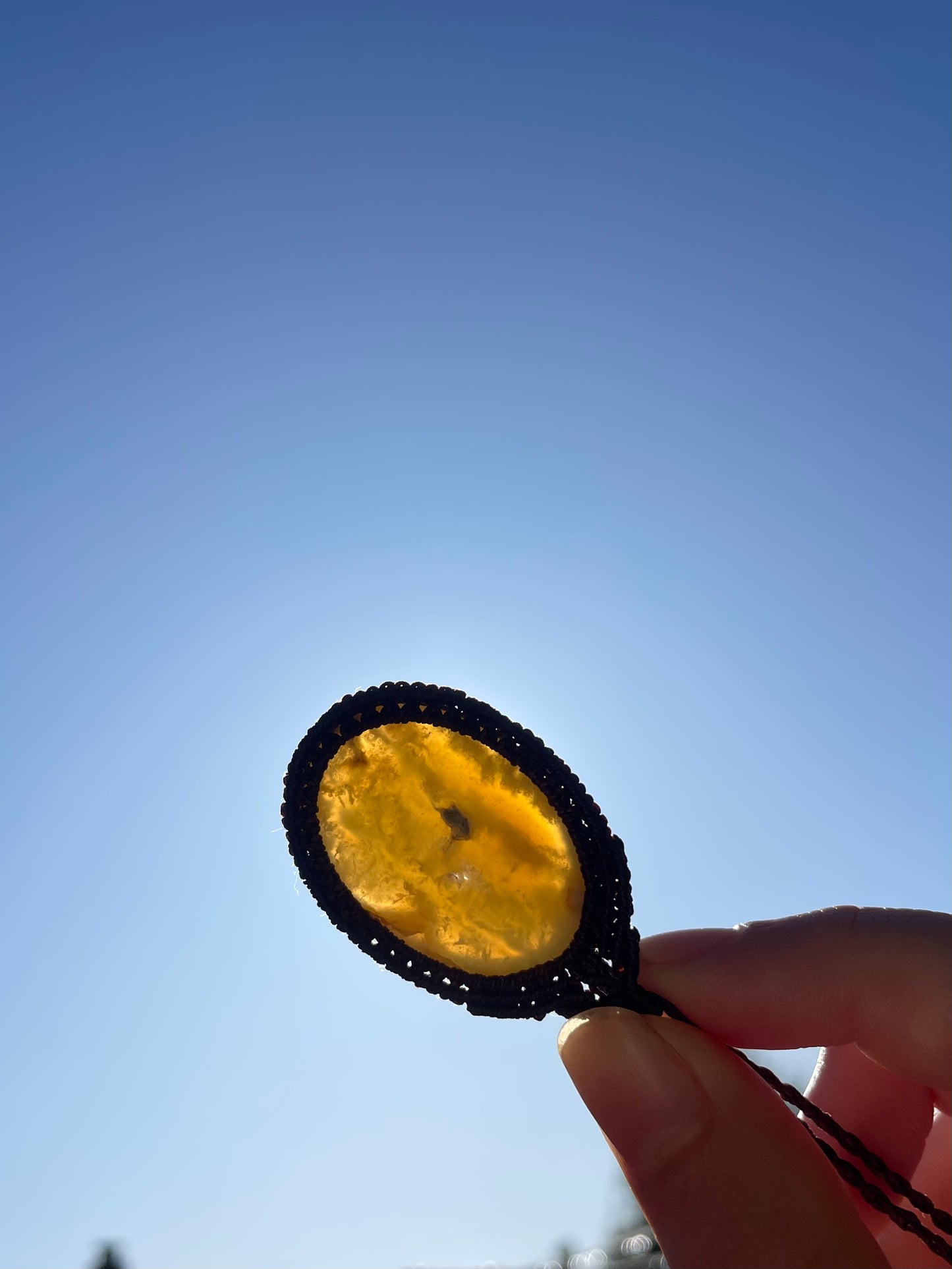 Tasmanian sunshine Chalcedony macrame necklace