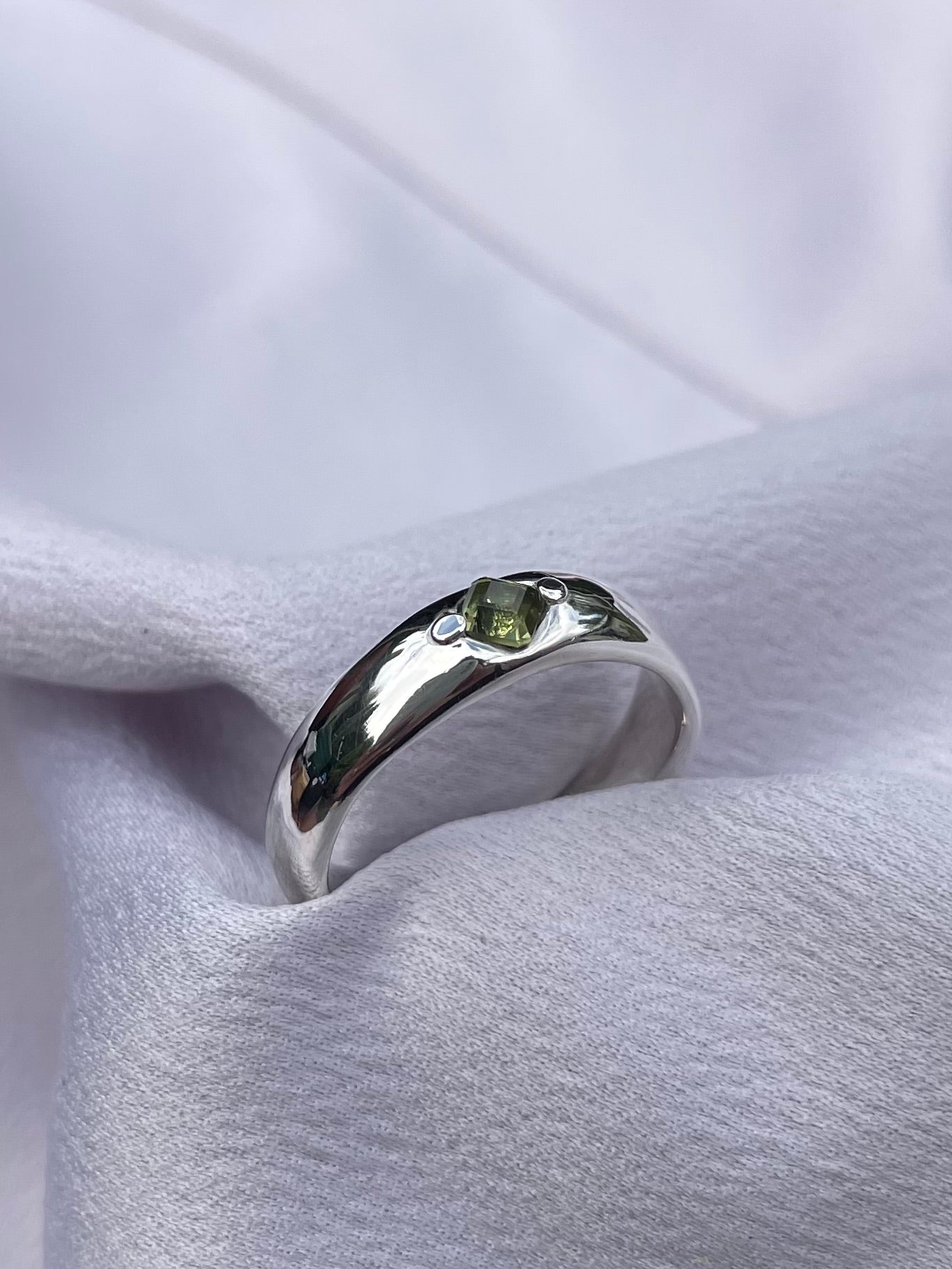 0.35ct Tasmanian Sapphire sterling silver ring