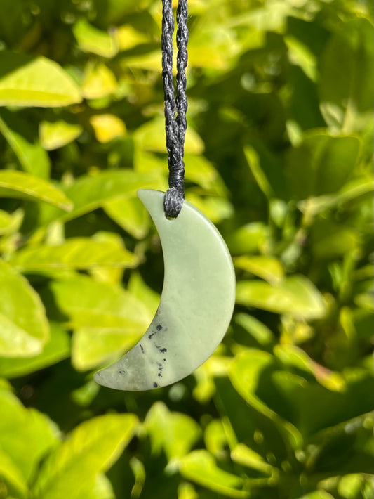 Tasmanian Jade macrame necklace