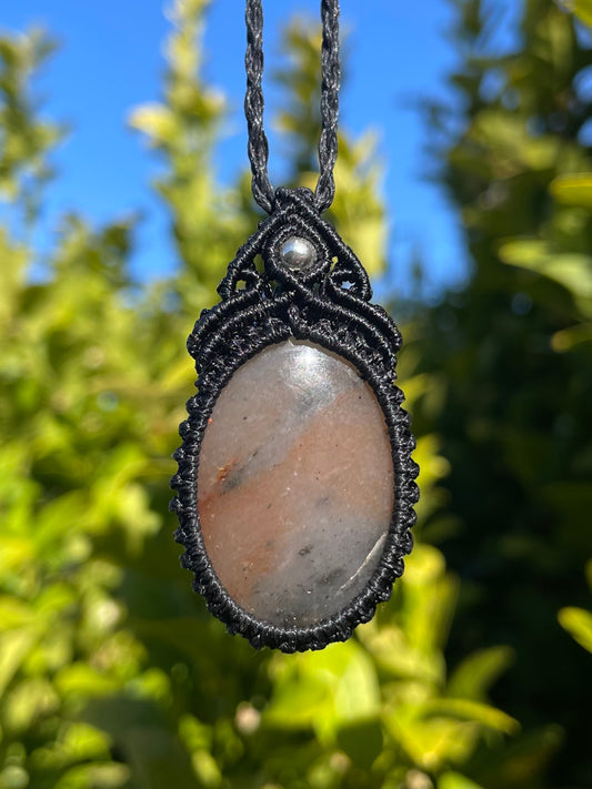 Tasmanian Chalcedony & Smokey Hematite macrame necklace