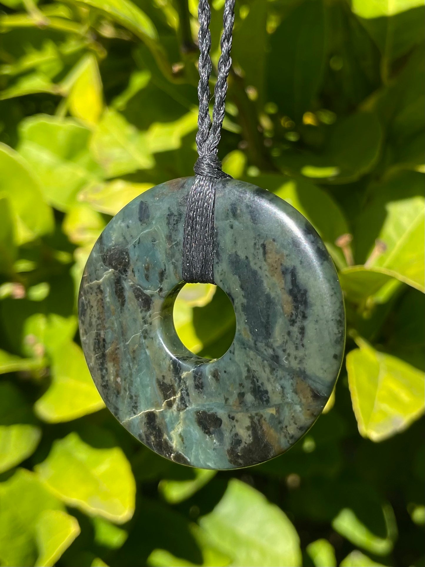 Tasmanian Serpentine Pyroxene macrame necklace