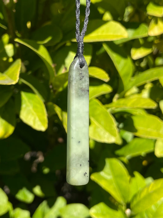 Tasmanian Jade macrame necklace