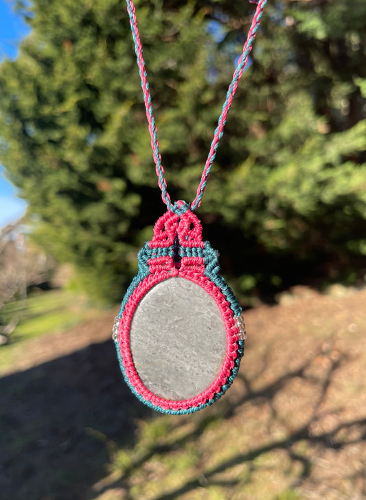 Tasmanian Agate macrame necklace